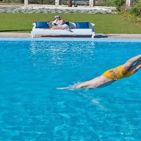 Mrs Chryssana (adults Only) Κολυμβάρι